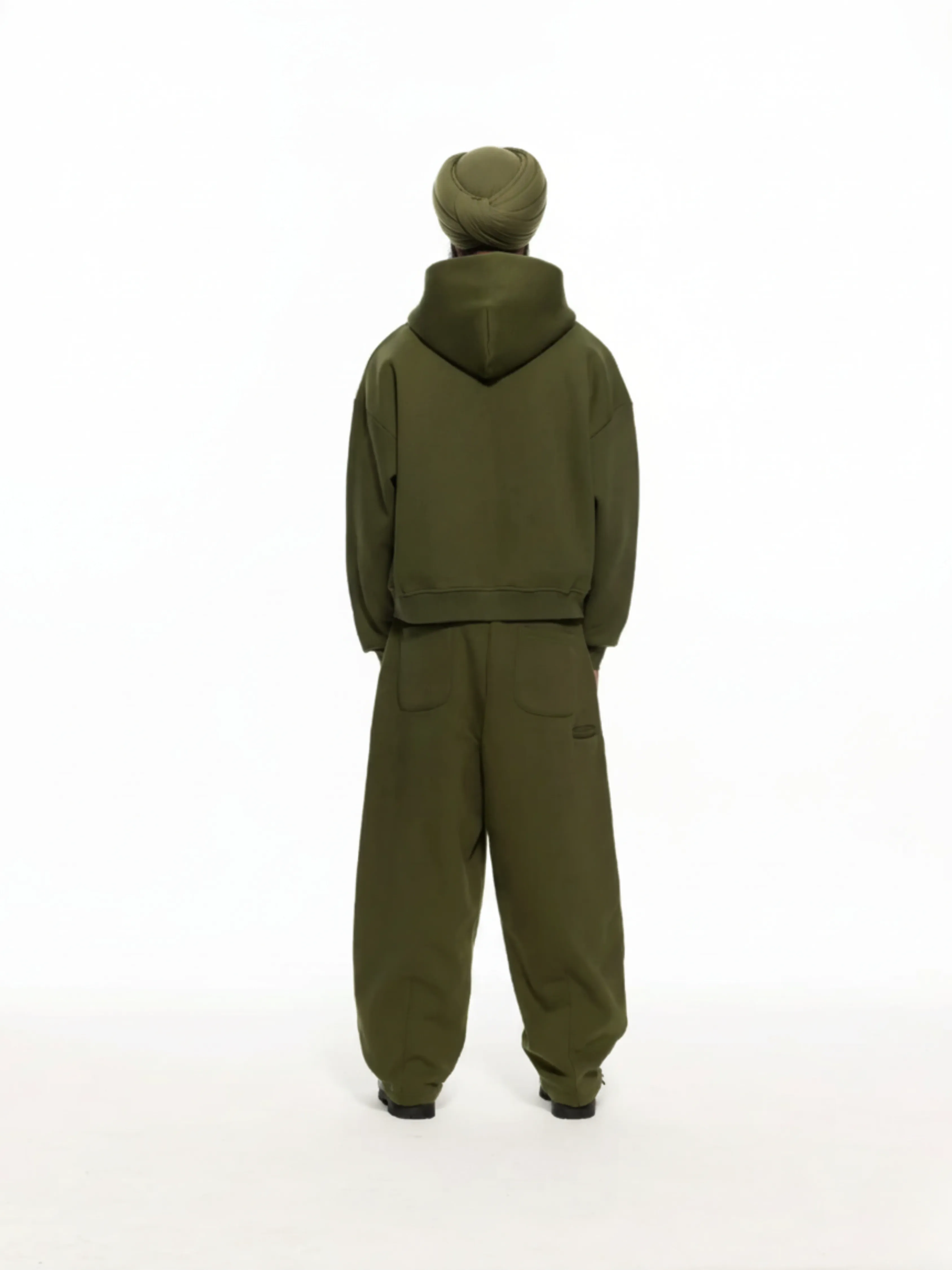 Cozy Zip-Up Jacket and Sweat - Image 7