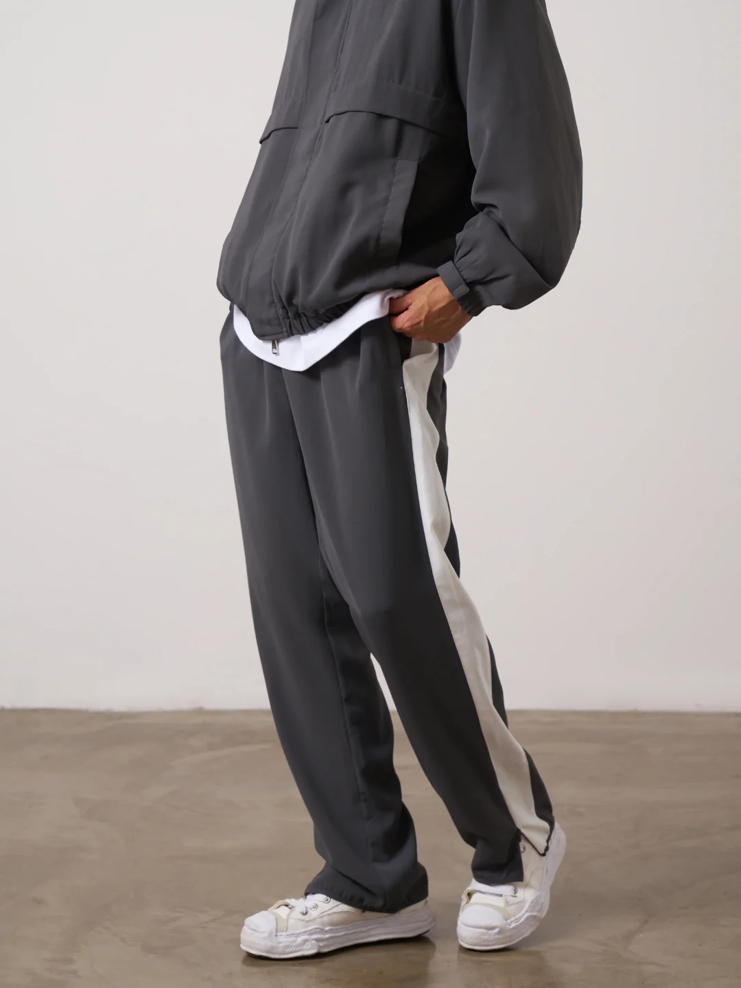 Genesis Tracksuit - Image 5