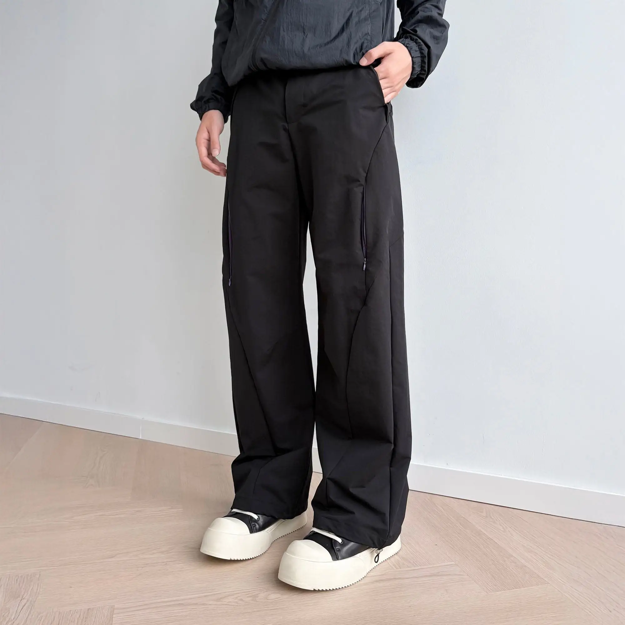 Kevil Nylon Pant - Image 4
